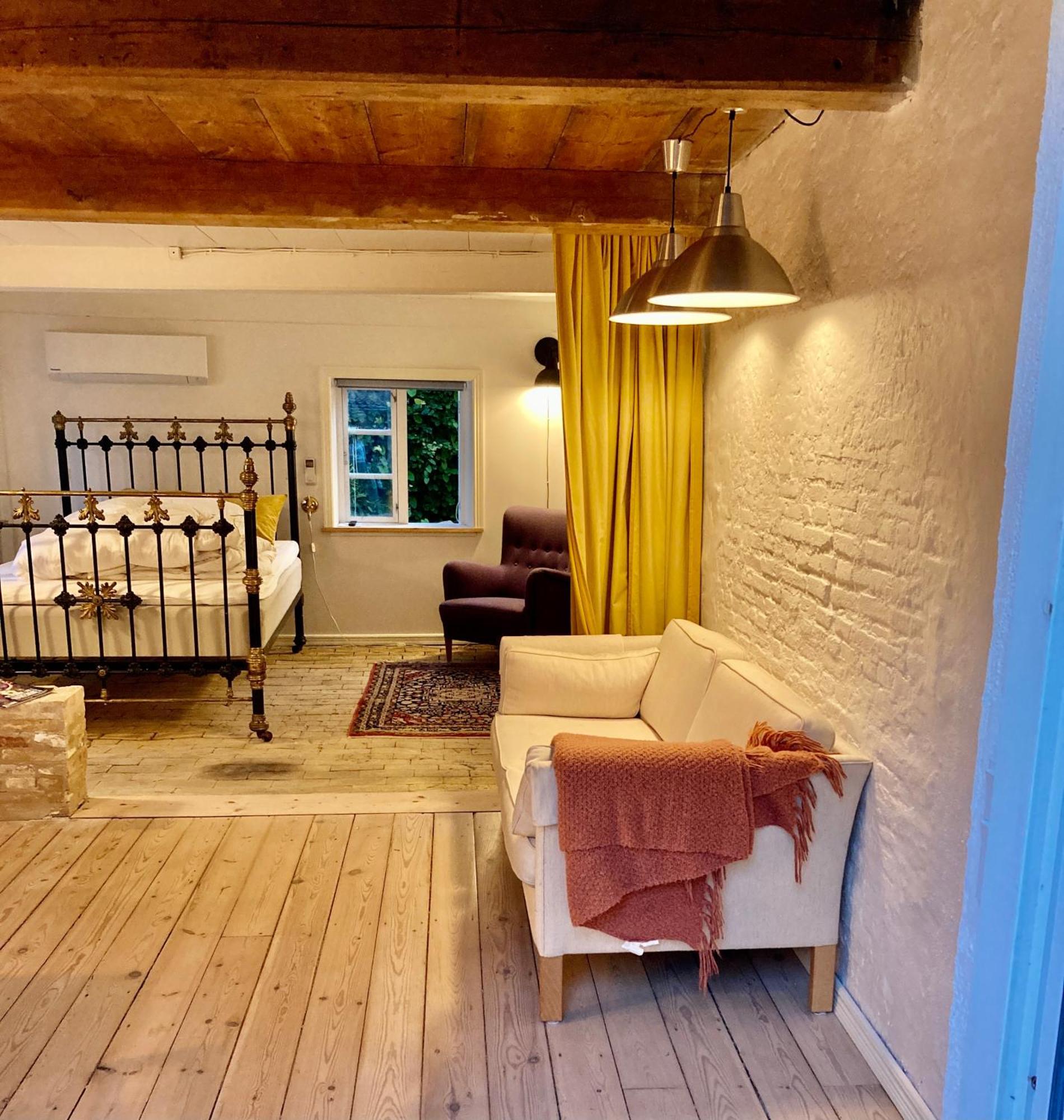 Den Gamle Skomager Hytte Ved Slotssoen Gråsten Εξωτερικό φωτογραφία
